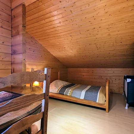 Ferienhaus Chaleureux Avec Terrasse, Proche Foret Et Sentier, A 15 Km Des Stations De De Gerardmer - Fr-1-589-247 *