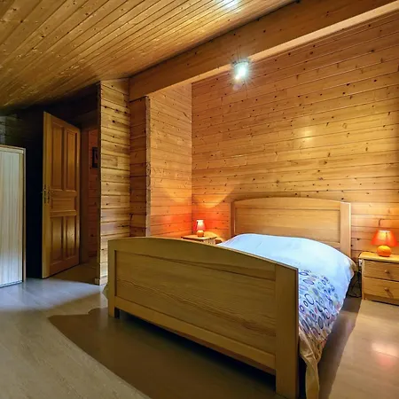 Chaleureux Avec Terrasse, Proche Forêt Et Sentier, à 15 Km Des Stations De De Gérardmer - Fr-1-589-247 * Vagney